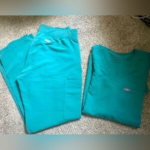 Figs scrub set color cactus size M top size M bottom